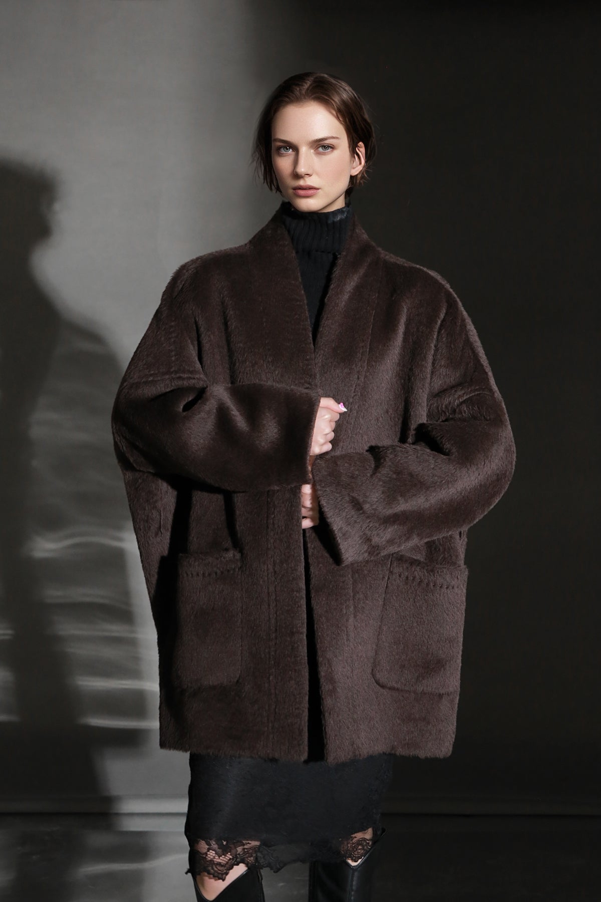 Luxury Ostrich-Texture Patchwork Wool-Blend Alpaca Coat for Women – Elegant Fall Winter Outerwear