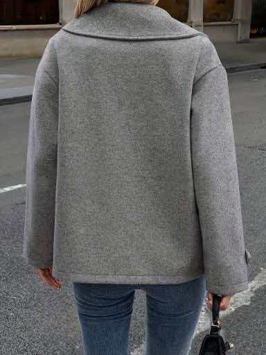 Women's Short Fashion Lapel Coat