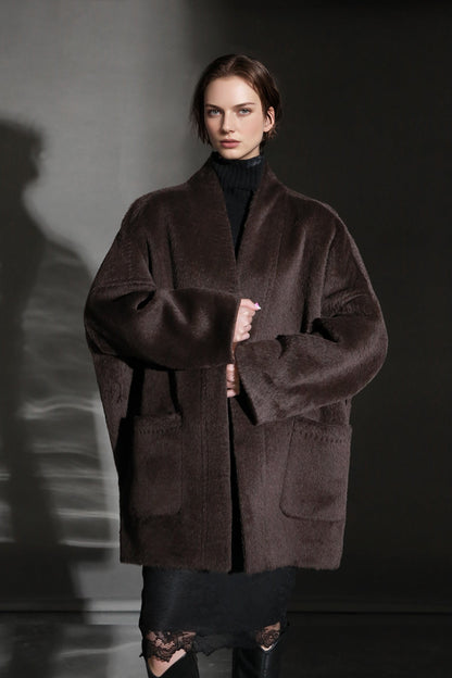 Luxury Ostrich-Texture Patchwork Wool-Blend Alpaca Coat for Women – Elegant Fall Winter Outerwear