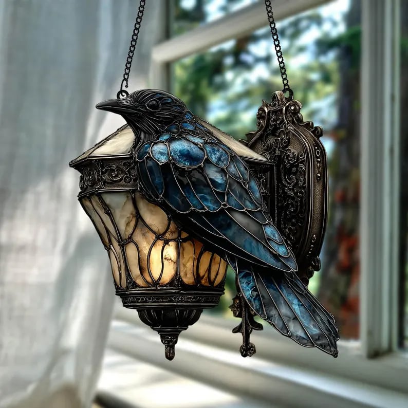 🐦‍⬛Dark Elegance: Hand-Painted Gothic Crow Lamp Ornament