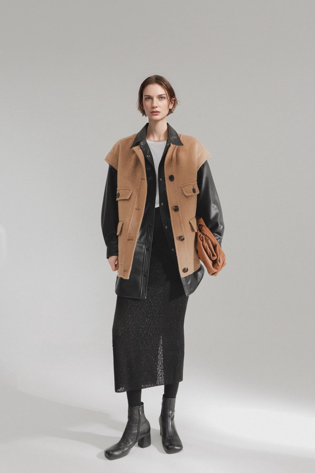 Luxury Camel Hair Vest for Women – Reversible Wool Gilet Winter Sleeveless Coat